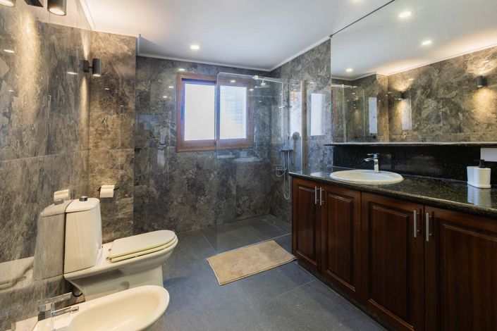 Image No.26-Maison de 6 chambres à vendre à Germasogeia