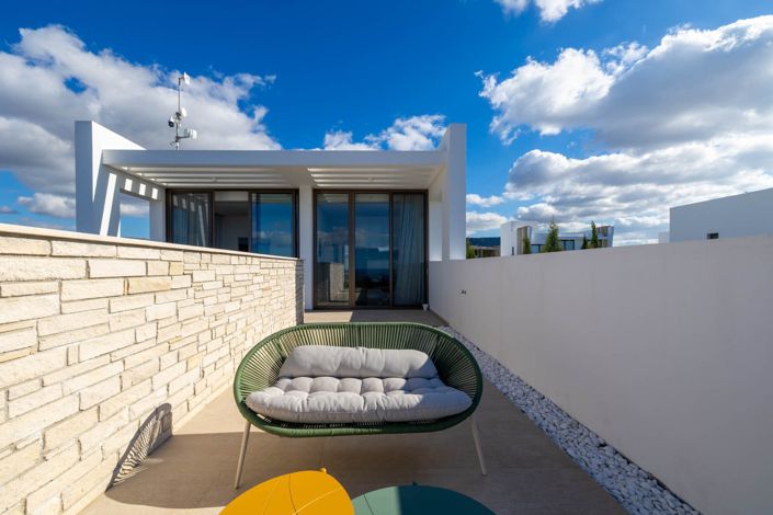 Image No.24-5 Bed House for sale