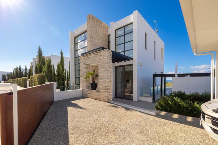 Image No.28-5 Bed House for sale