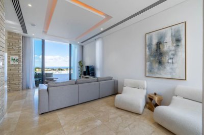 035923b7-c5e9-4009-830a-90709f66851e