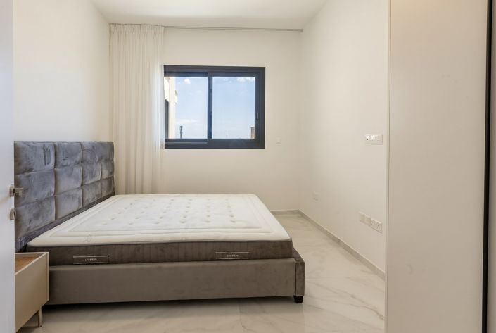 Image No.12-1 Bed Apartment for sale