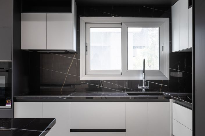 Image No.11-3 Bed Apartment for sale