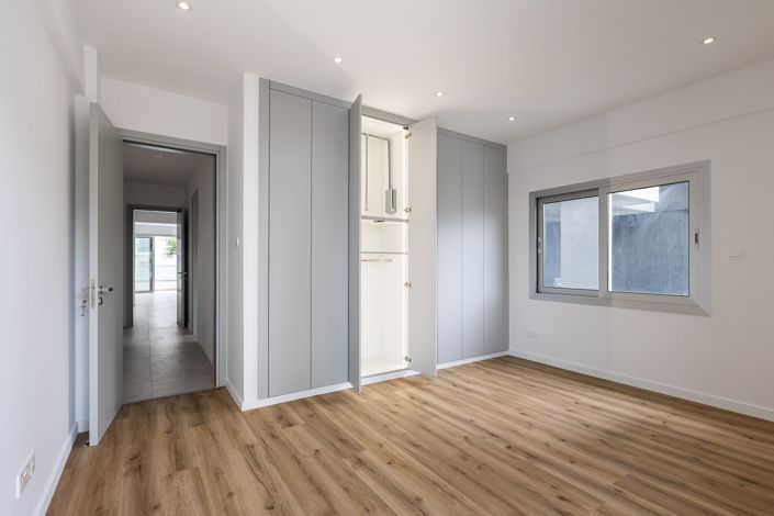 Image No.23-3 Bed Apartment for sale