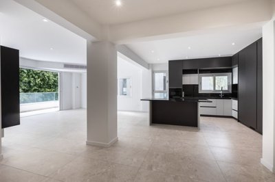 98e0f8fc-2cfa-4db6-97a9-f61897870de9