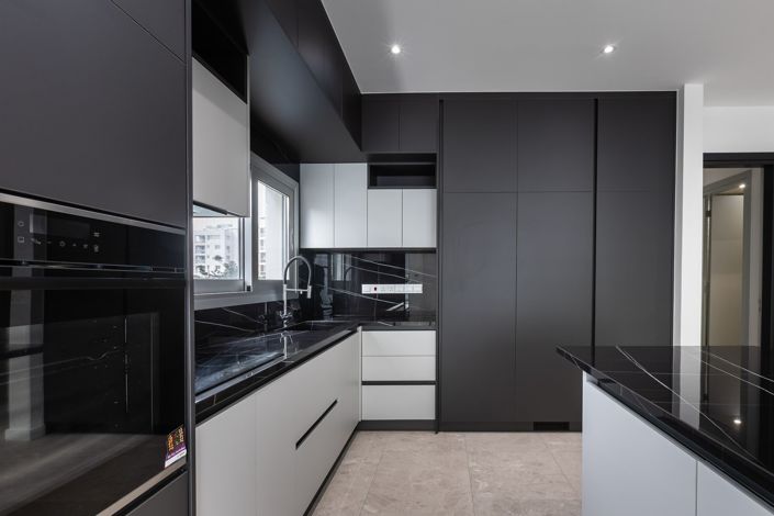 Image No.9-3 Bed Apartment for sale