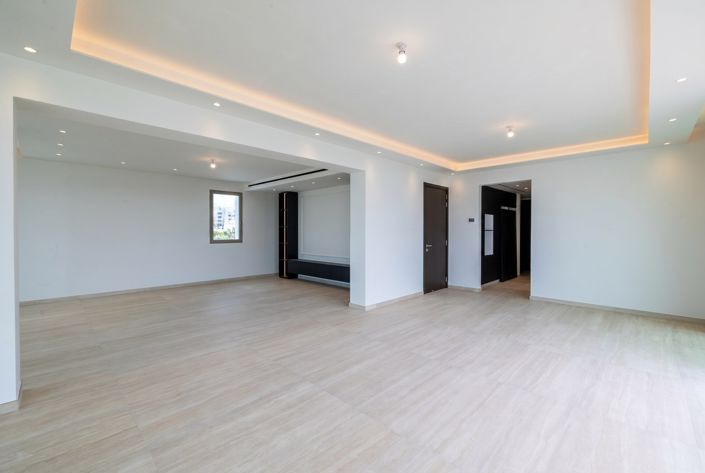 Image No.17-4 Bed Penthouse for sale