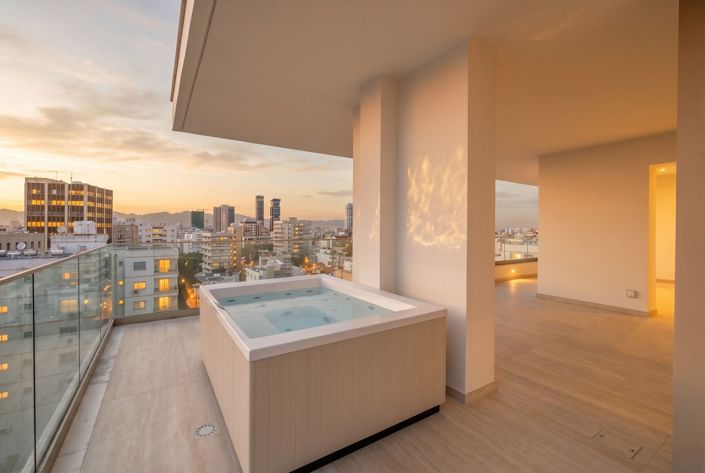 Image No.19-4 Bed Penthouse for sale
