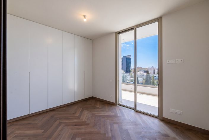Image No.30-4 Bed Penthouse for sale