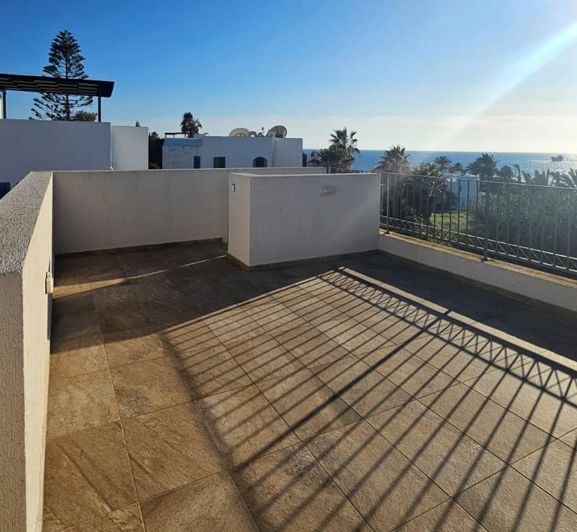 Image No.22-3 Bed House for sale