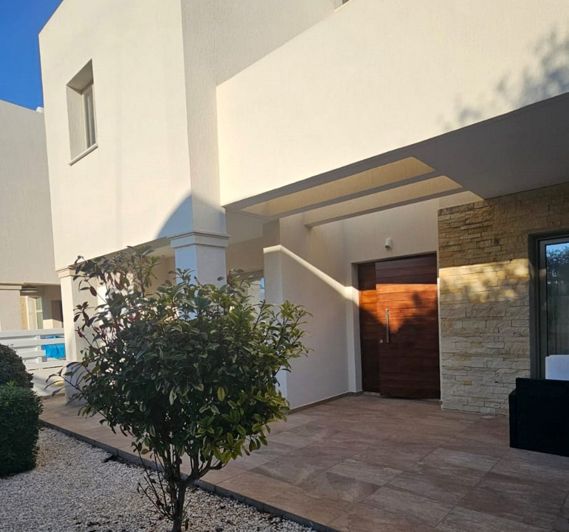 Image No.26-3 Bed House for sale