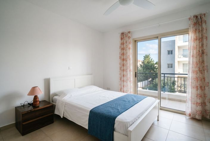 Image No.10-2 Bed House for sale