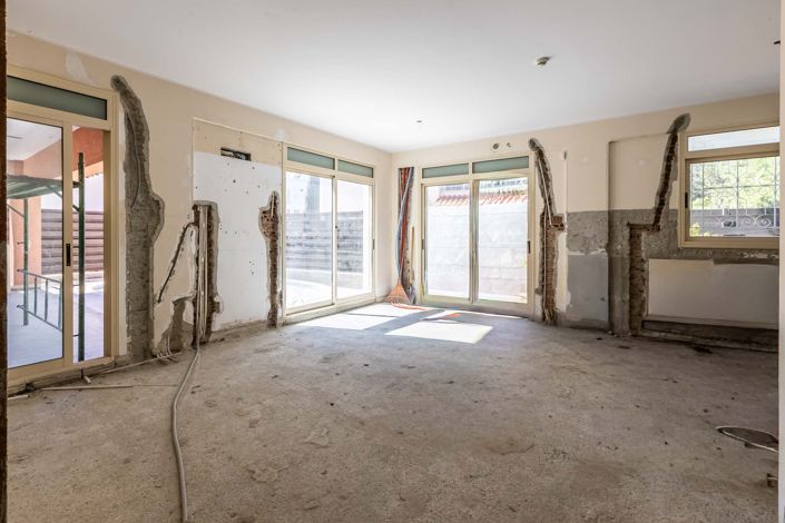 Image No.22-4 Bed House for sale