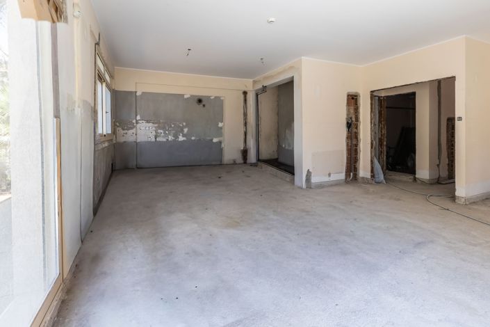 Image No.23-4 Bed House for sale