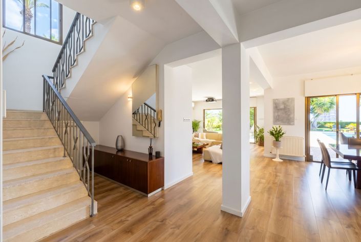 Image No.17-7 Bed House for sale