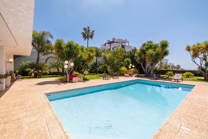 Image No.4-7 Bed House for sale