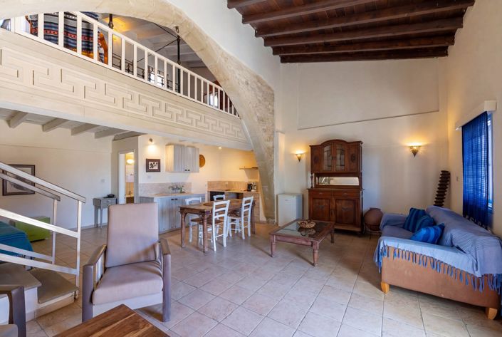 Image No.15-16 Bed Hotel for sale