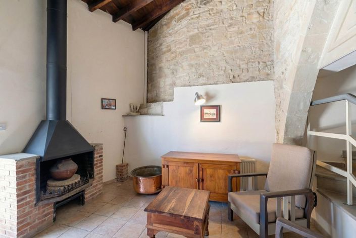 Image No.17-16 Bed Hotel for sale