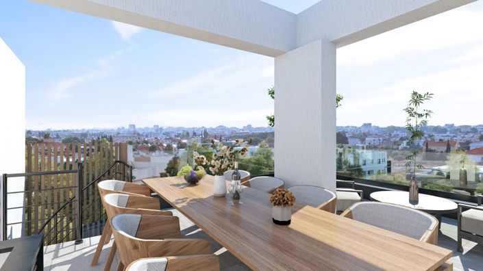 Image No.8-2 Bed Apartment for sale