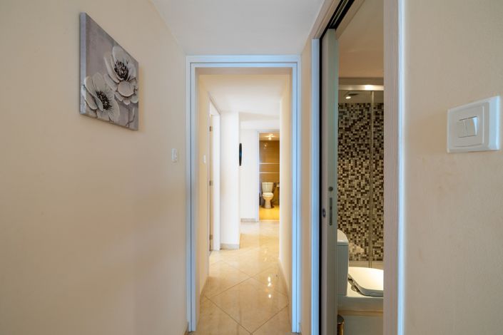 Image No.16-3 Bed Apartment for sale