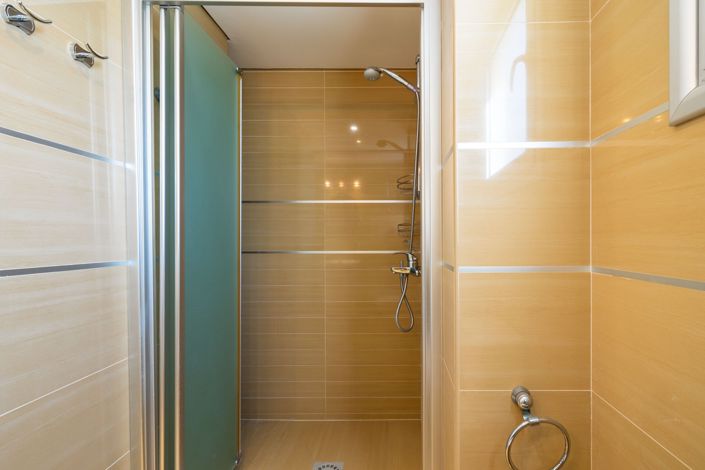 Image No.20-3 Bed Apartment for sale
