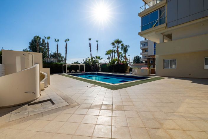 Image No.28-3 Bed Apartment for sale