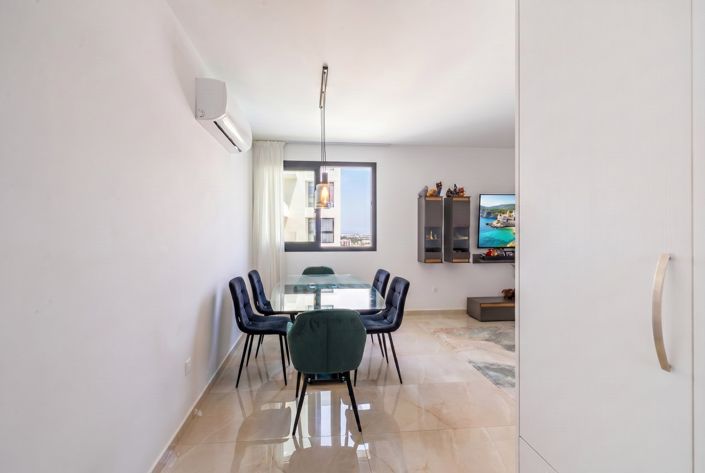 Image No.6-2 Bed Apartment for sale
