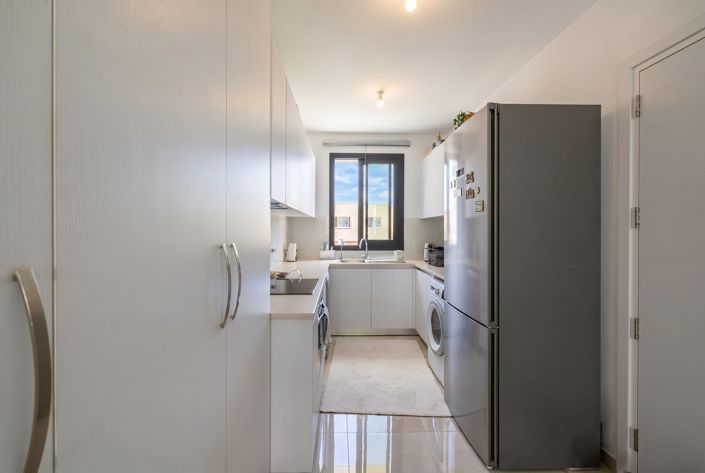 Image No.9-2 Bed Apartment for sale