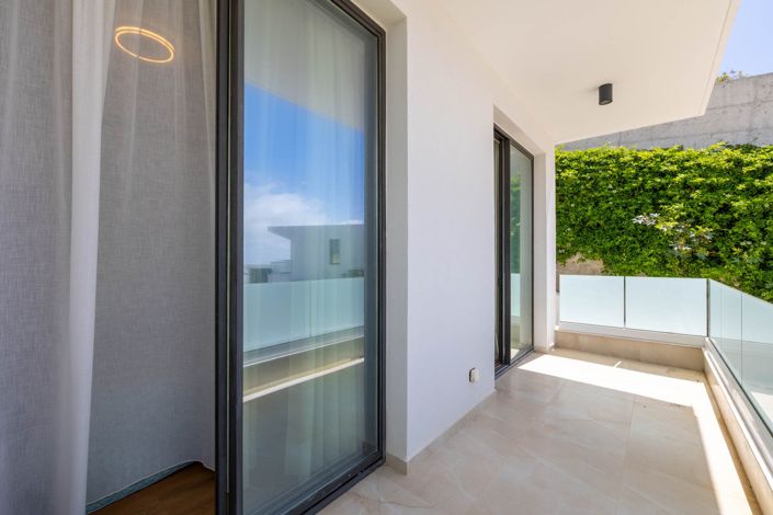 Image No.20-3 Bed House for sale