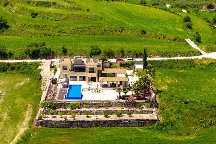 Image No.30-4 Bed House for sale