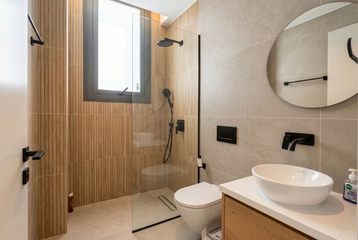 Image No.16-3 Bed House for sale