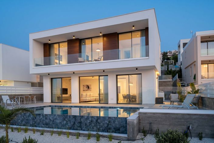 Image No.2-3 Bed House for sale