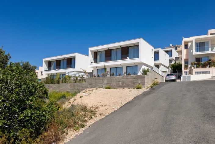 Image No.23-3 Bed House for sale