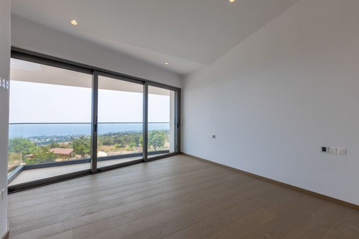 Image No.13-4 Bed Villa for sale