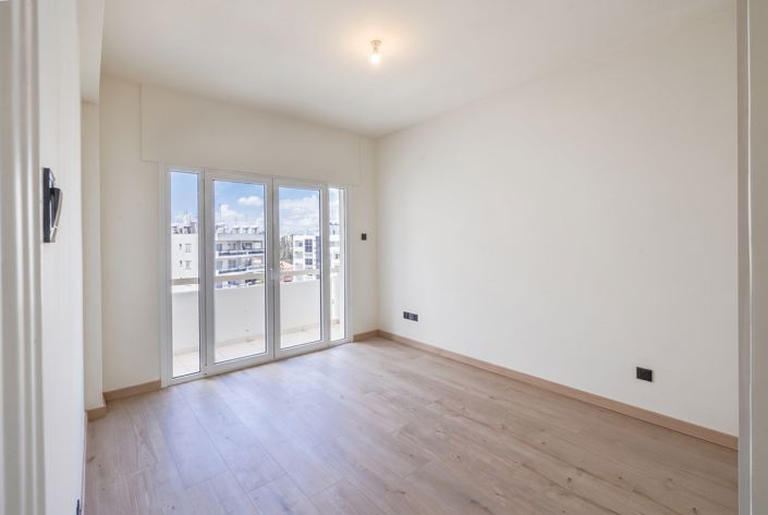 Image No.4-3 Bed Apartment for sale