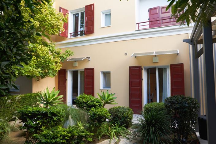 Image No.29-3 Bed Apartment for sale