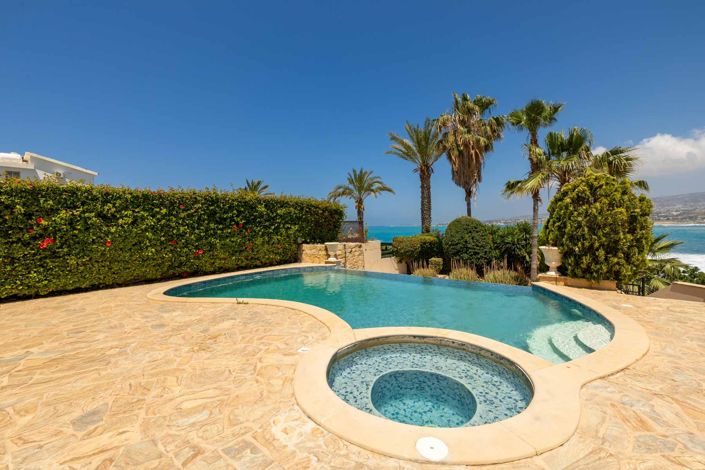 Image No.17-5 Bed House for sale
