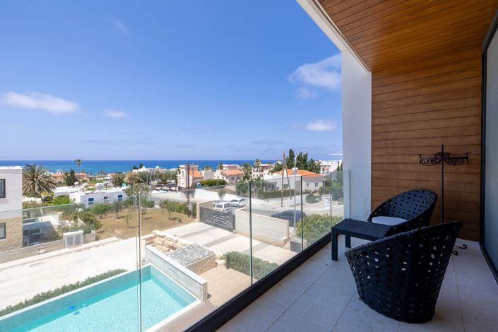 Image No.20-3 Bed Penthouse for sale