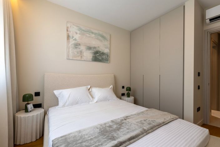 Image No.24-2 Bed Apartment for sale