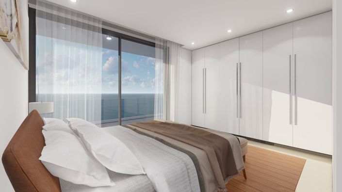 Image No.11-4 Bed Apartment for sale