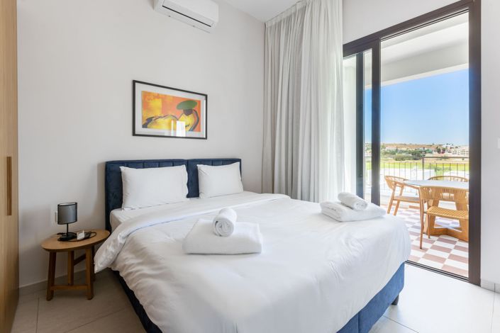 Image No.10-1 Bed Apartment for sale