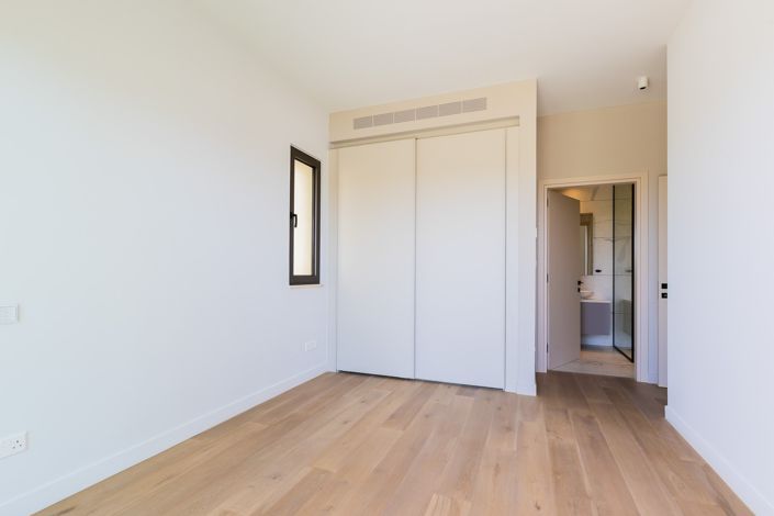 Image No.16-3 Bed Apartment for sale