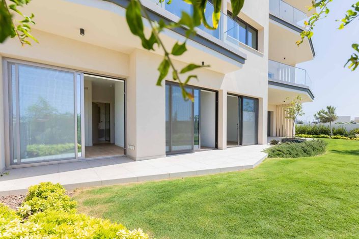 Image No.25-3 Bed Apartment for sale