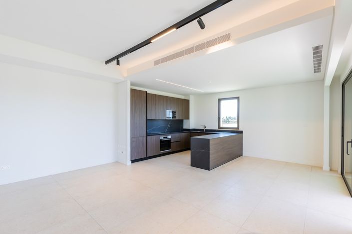 Image No.4-3 Bed Apartment for sale