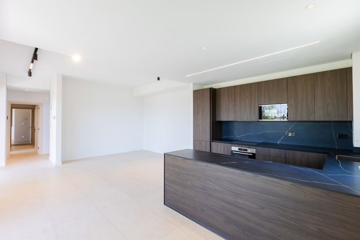 Image No.6-3 Bed Apartment for sale
