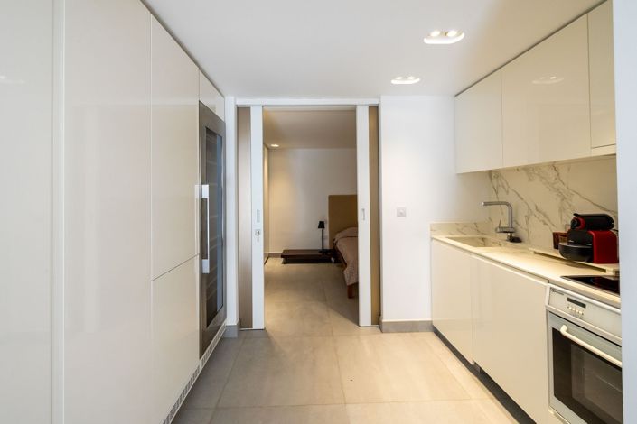 Image No.22-3 Bed Apartment for sale