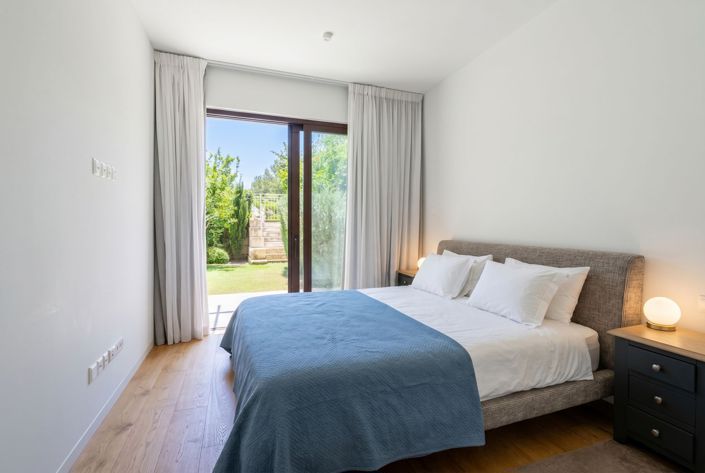 Image No.9-3 Bed Apartment for sale
