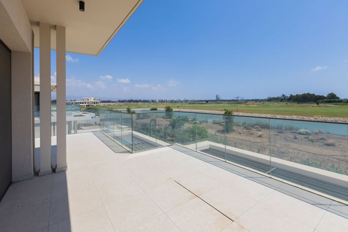 Image No.23-5 Bed House for sale