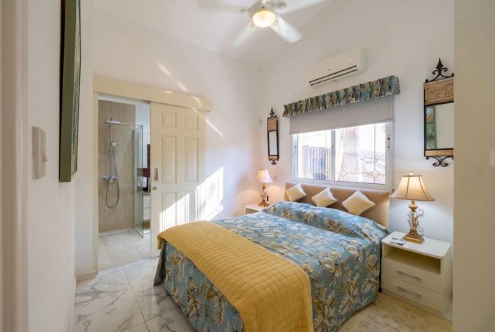 Image No.18-4 Bed Bungalow for sale