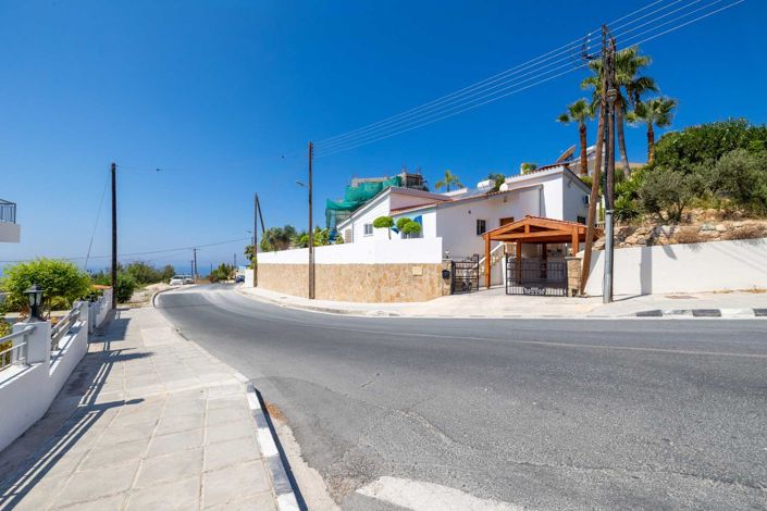 Image No.30-4 Bed Bungalow for sale