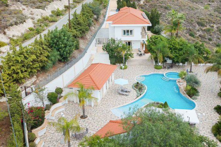 Image No.28-5 Bed House for sale